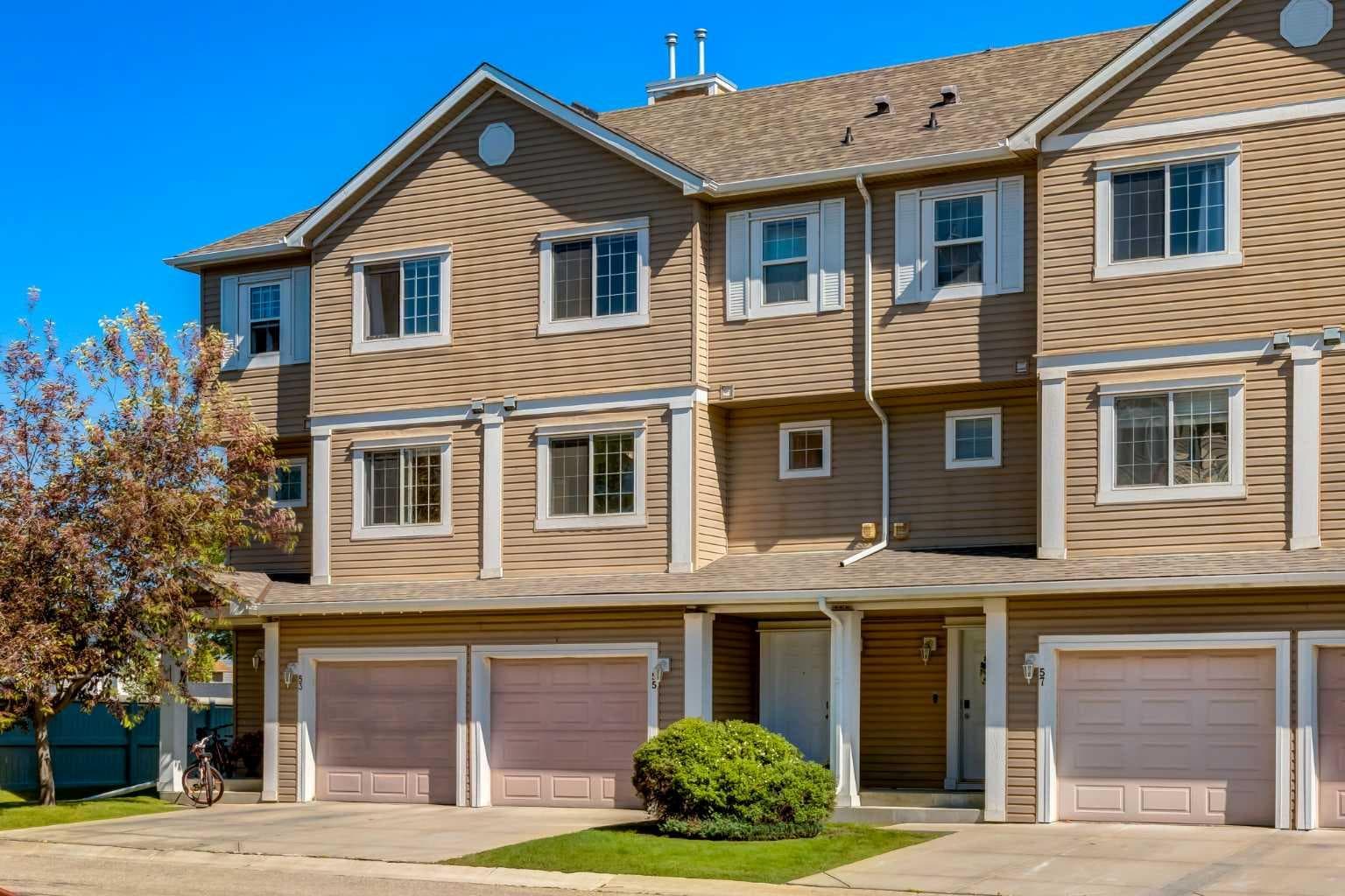 55 Copperfield Court SE — photo 1