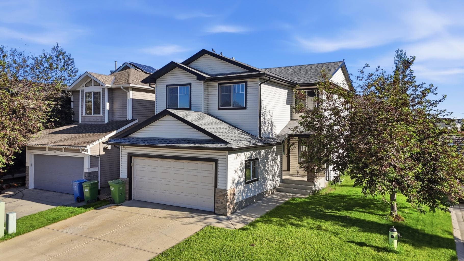 4 Everglen Grove SW — photo 1