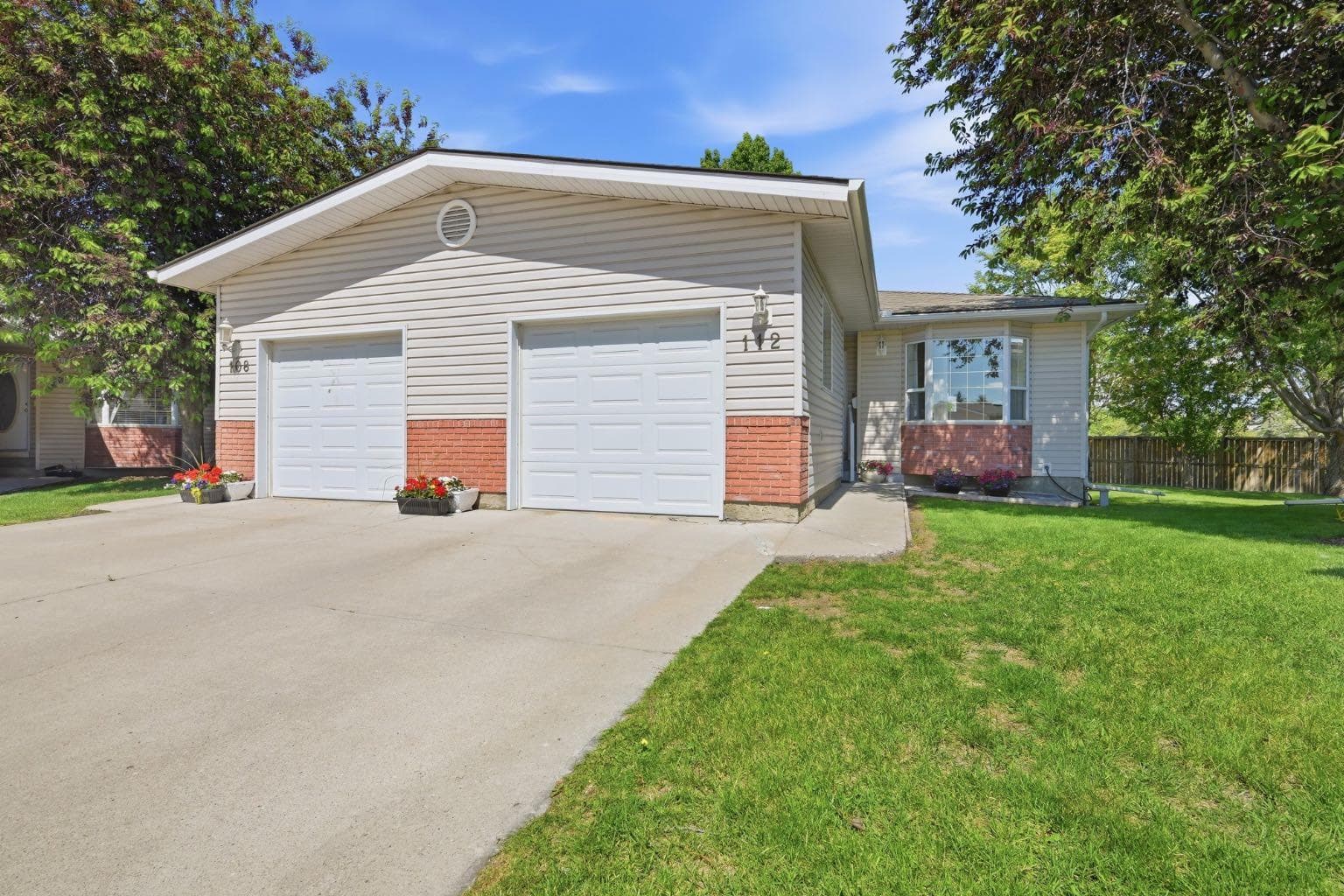 112 Dovista Court SE — photo 1