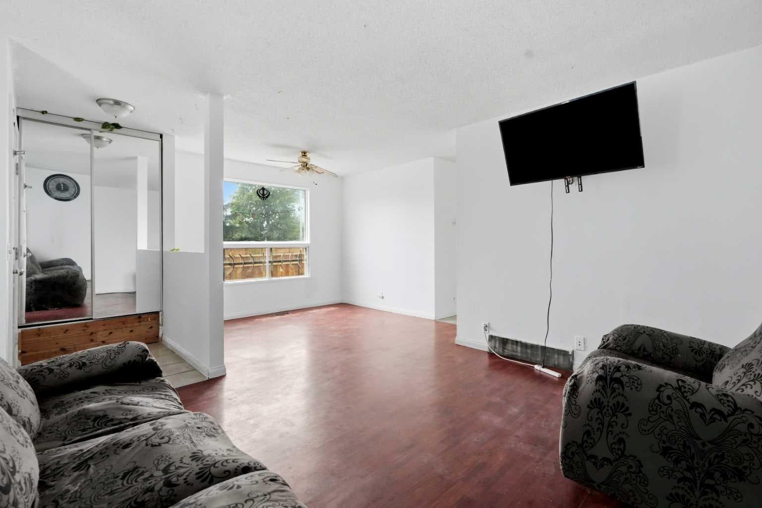 255 Falton Drive NE — photo 4
