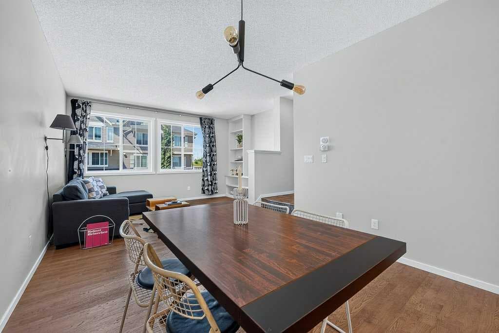 48 Kinlea Common NW — photo 5