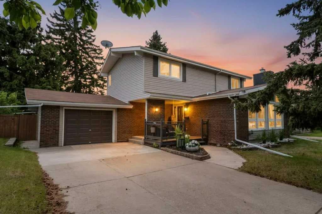 5 Selkirk Boulevard — photo 2