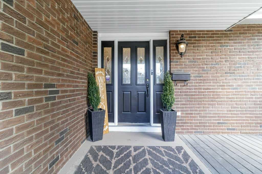 5 Selkirk Boulevard — photo 3