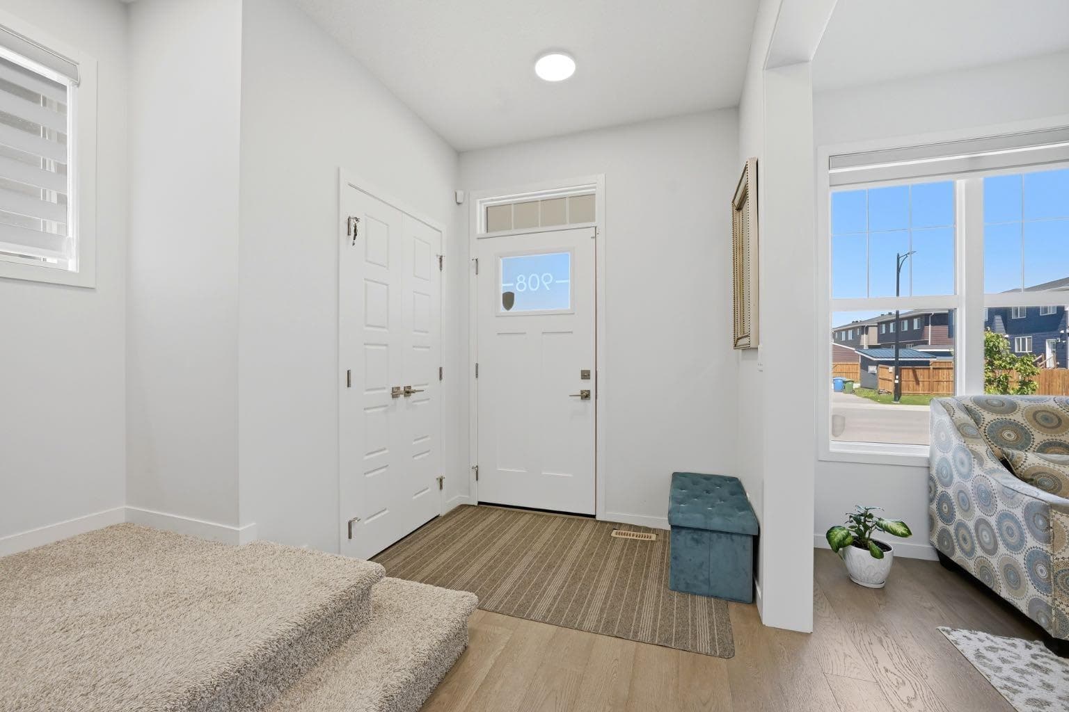 908 West Lakeview Drive — photo 3