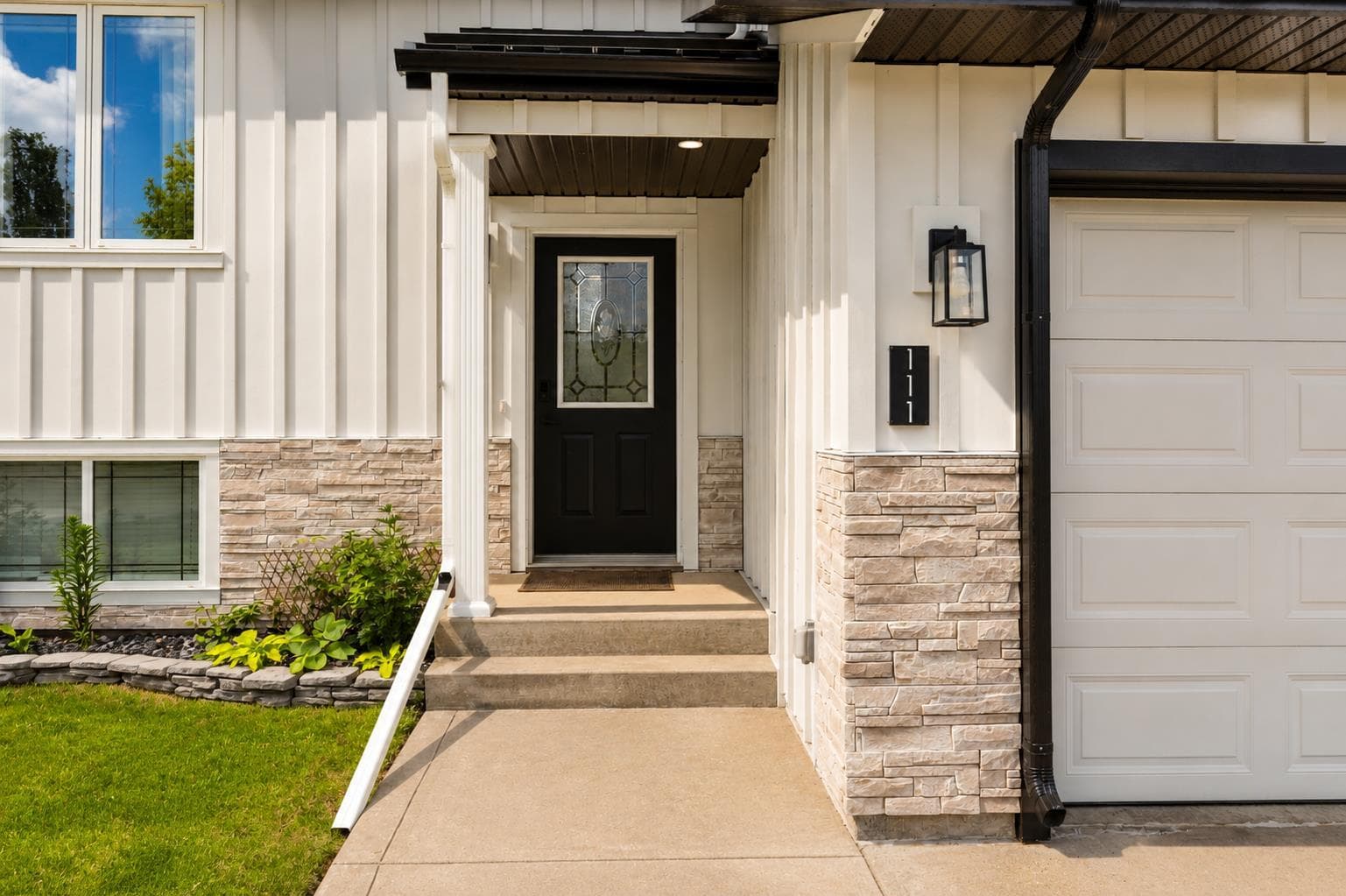 111 Reichley Street — photo 2