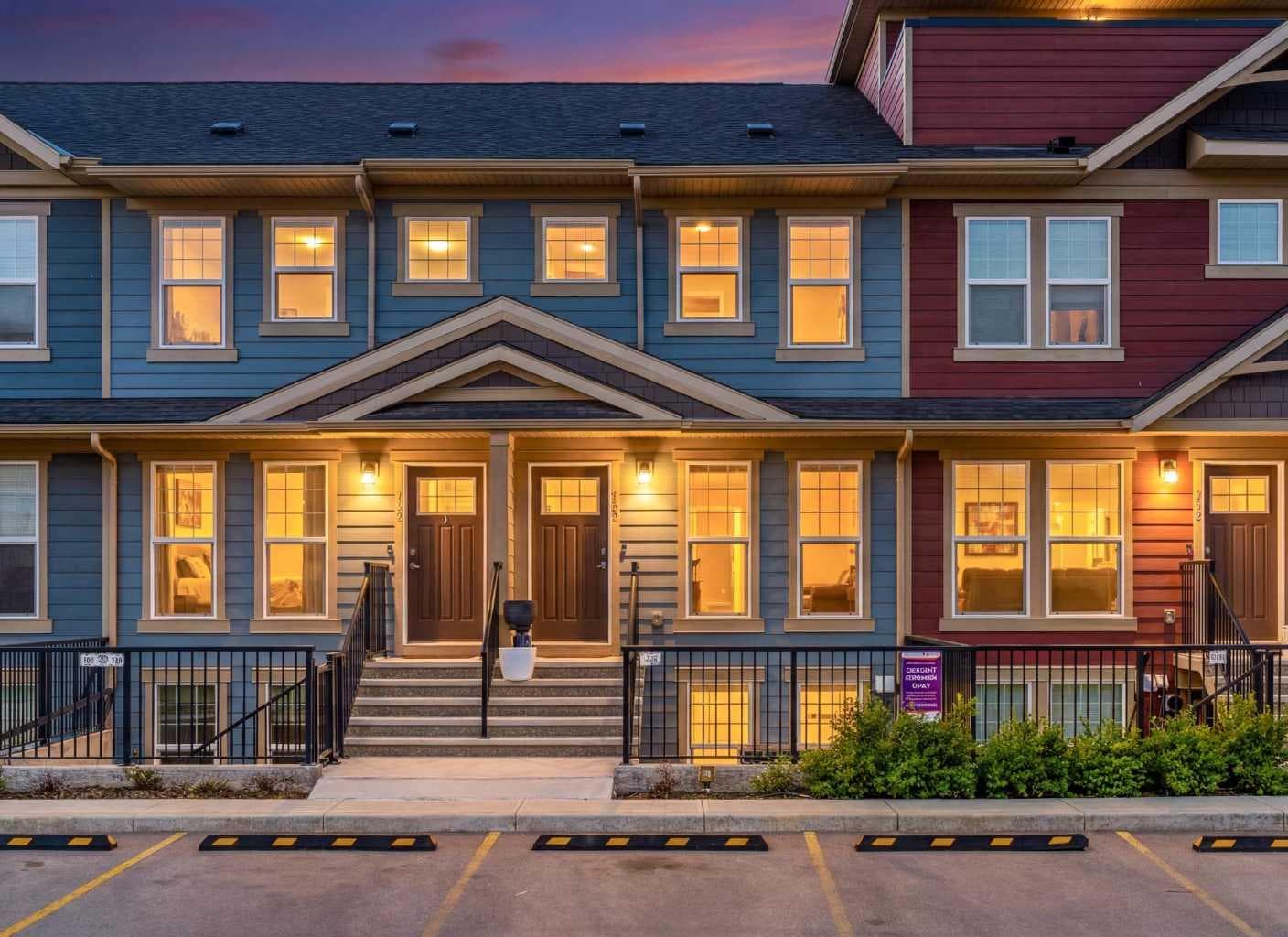 310 Cranbrook Square SE — photo 1