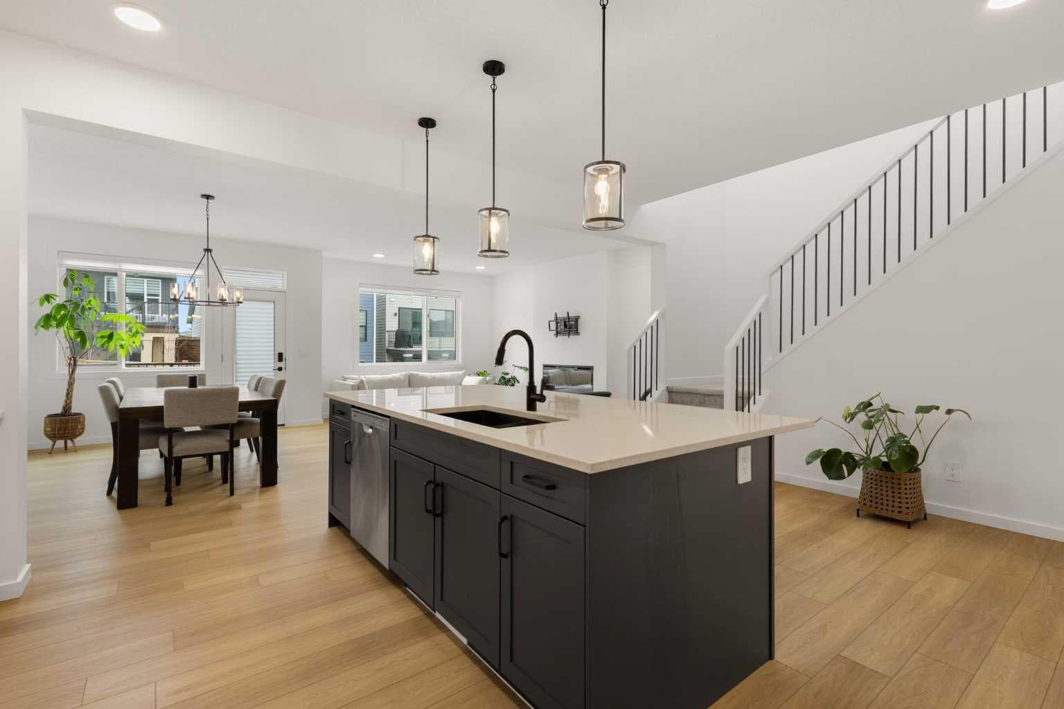50 Royston Terrace NW — photo 4