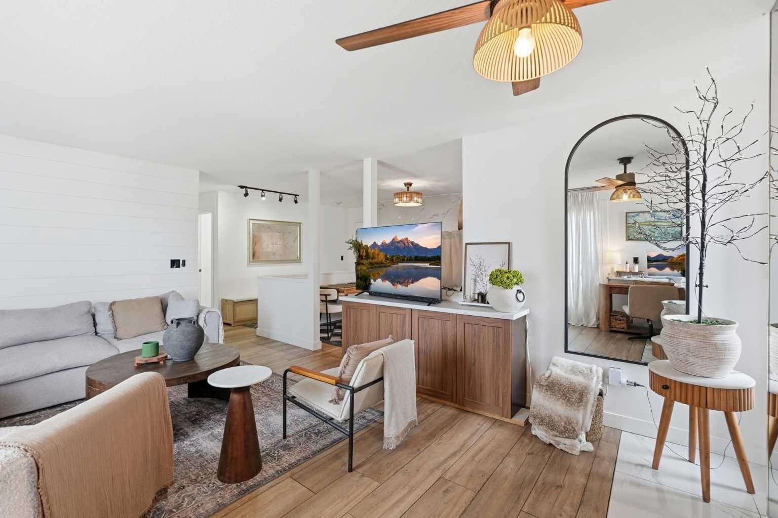 217, 335 Garry Crescent NE — photo 4
