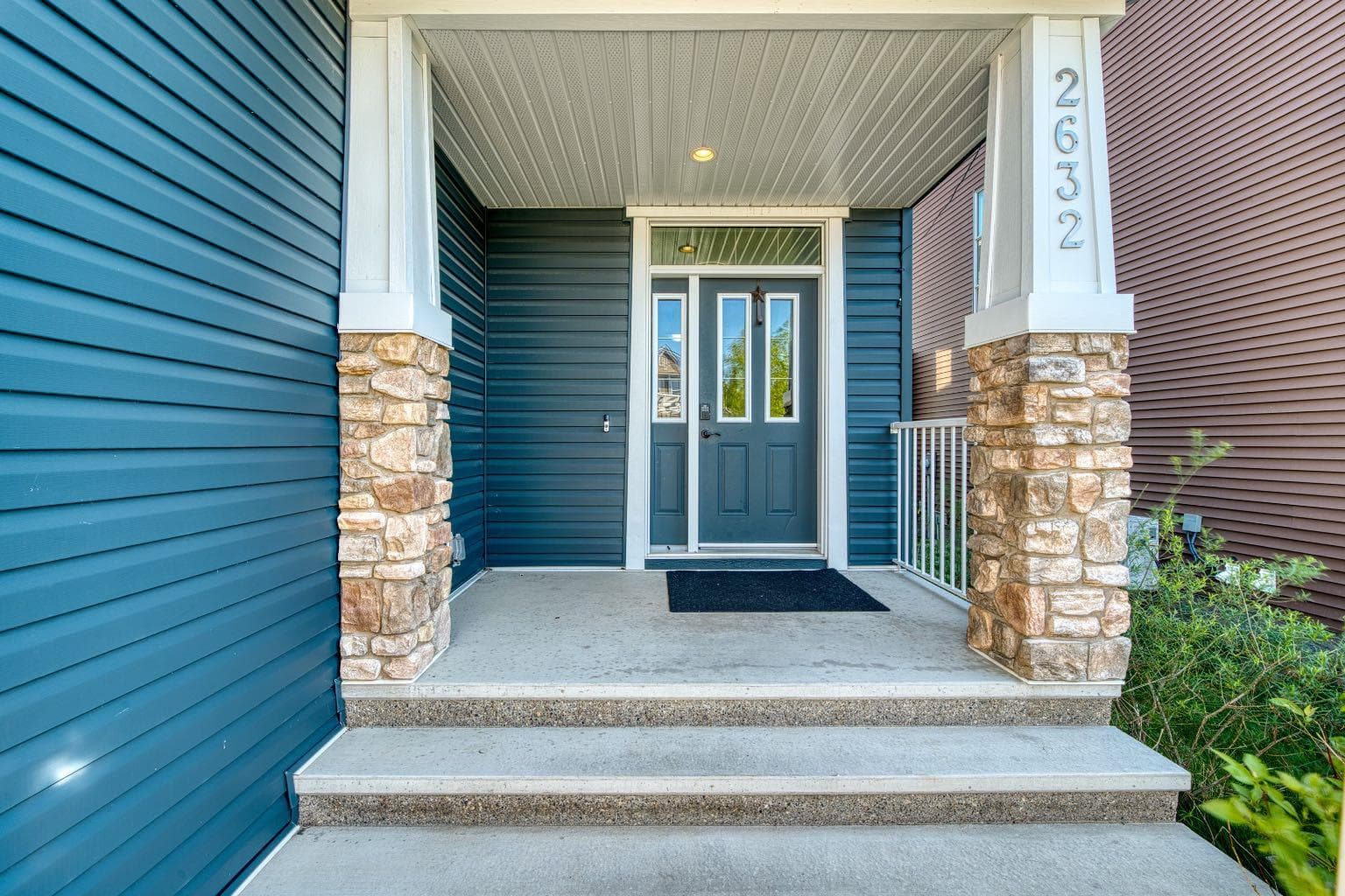 2632 Ravenslea Gardens SE — photo 2