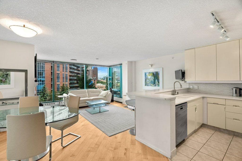 501, 801 2 Avenue SW — photo 2