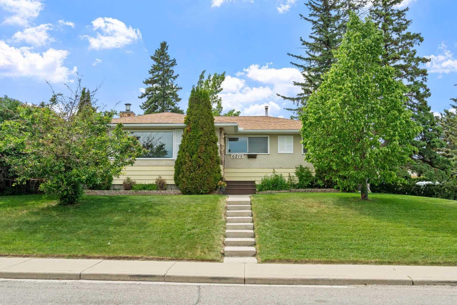 6215 Thorncliffe Drive NW — photo 1