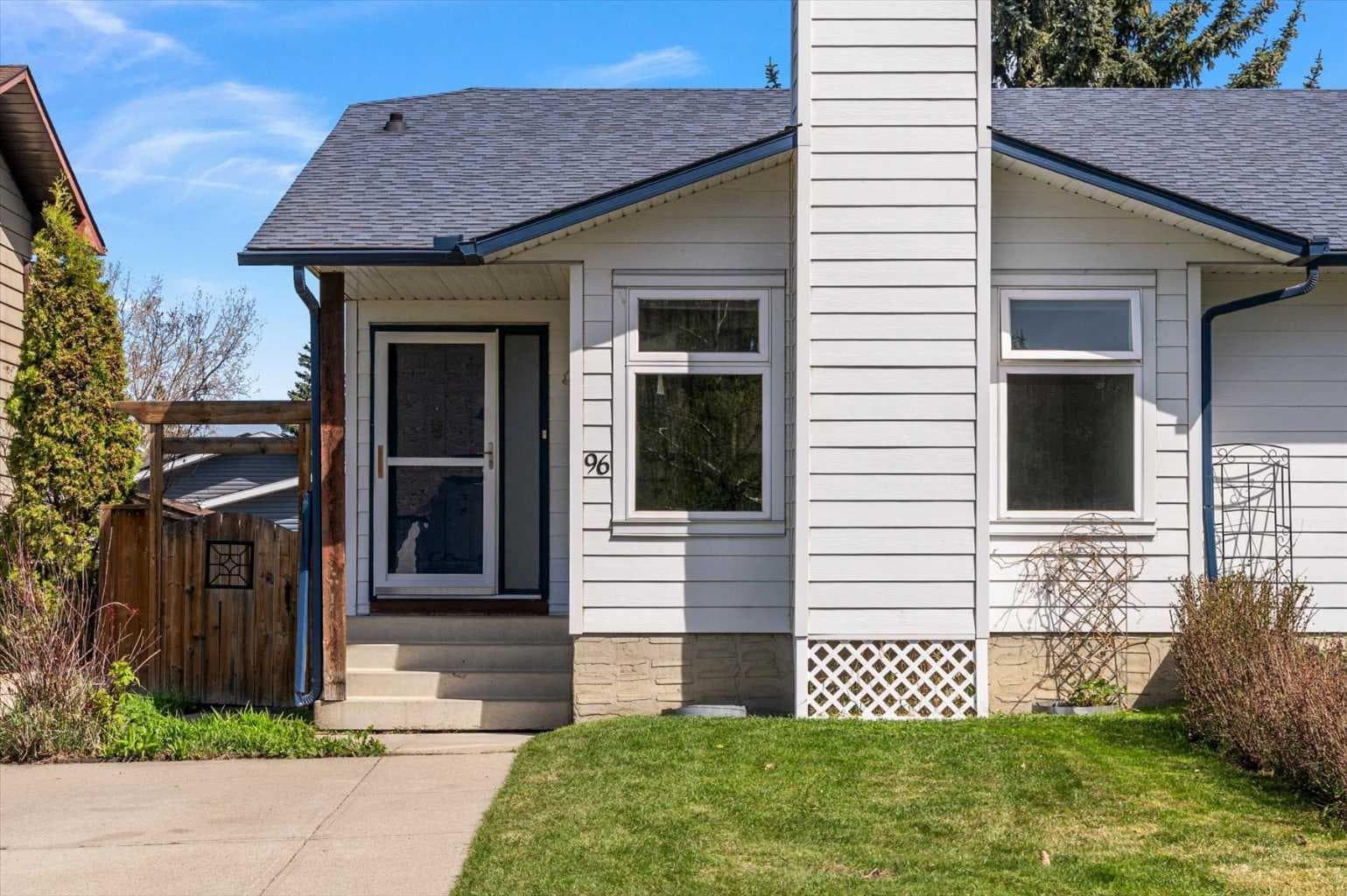 96 Jensen Crescent NE — photo 2