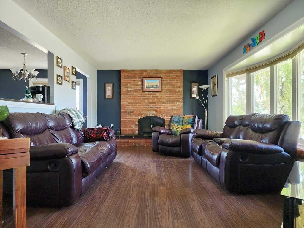 667 21st Street — photo 3