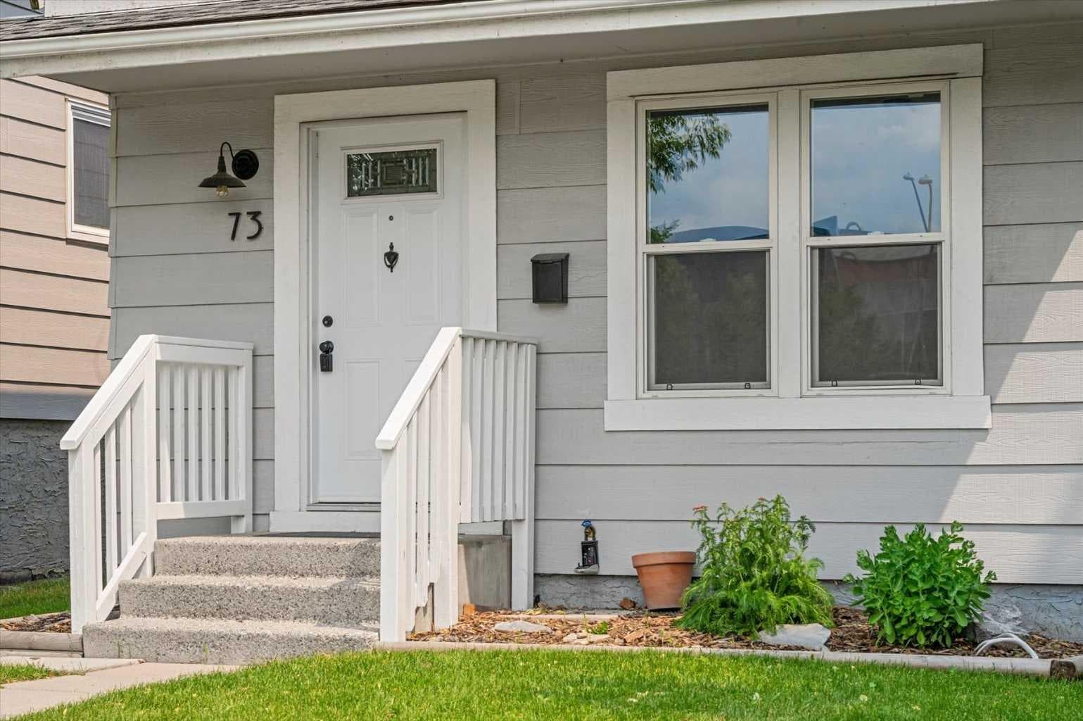 73 Sunvale Crescent SE — photo 3