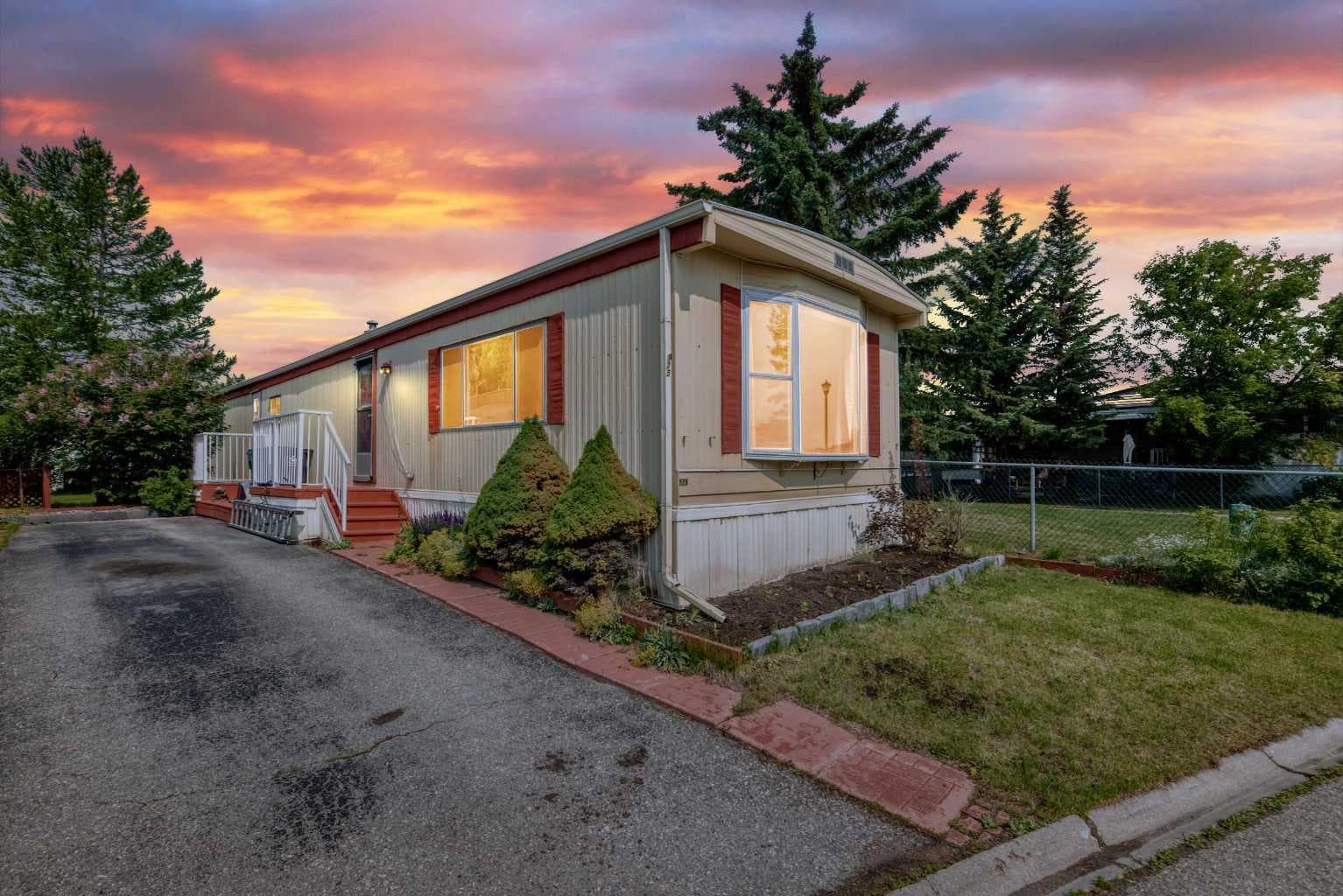 175, 99 Arbour Lake Road NW — photo 3