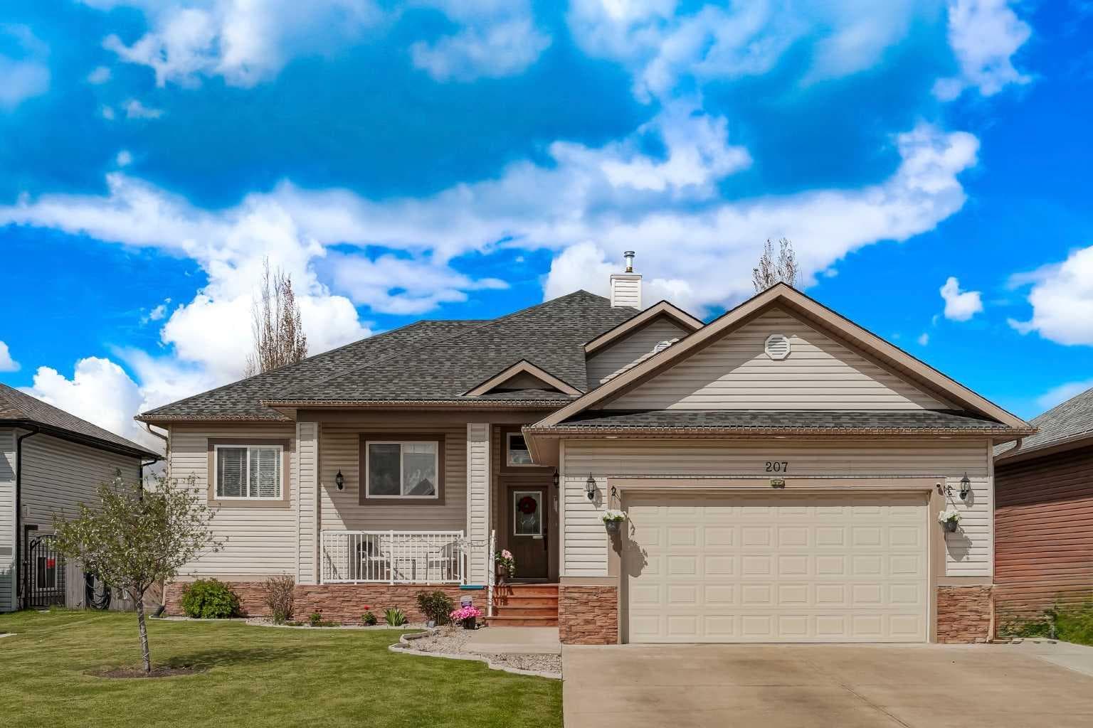 207 Strathmore Lakes Bend — photo 2