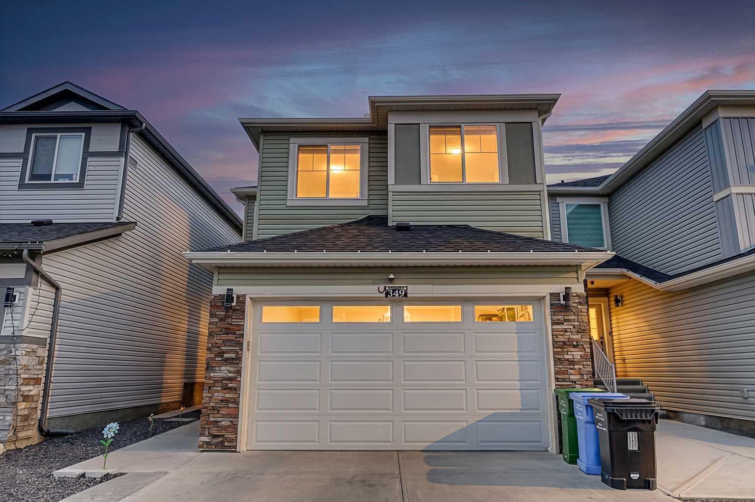 349 Corner Meadows Way NE — photo 1