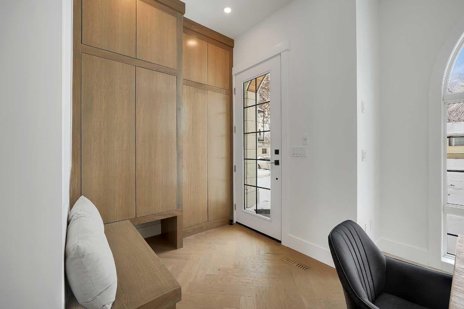 518 34A Street NW — photo 5