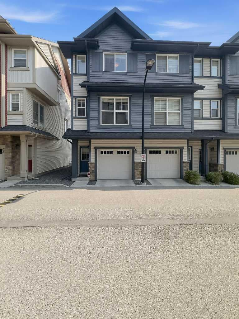 28 New Brighton Point SE — photo 1