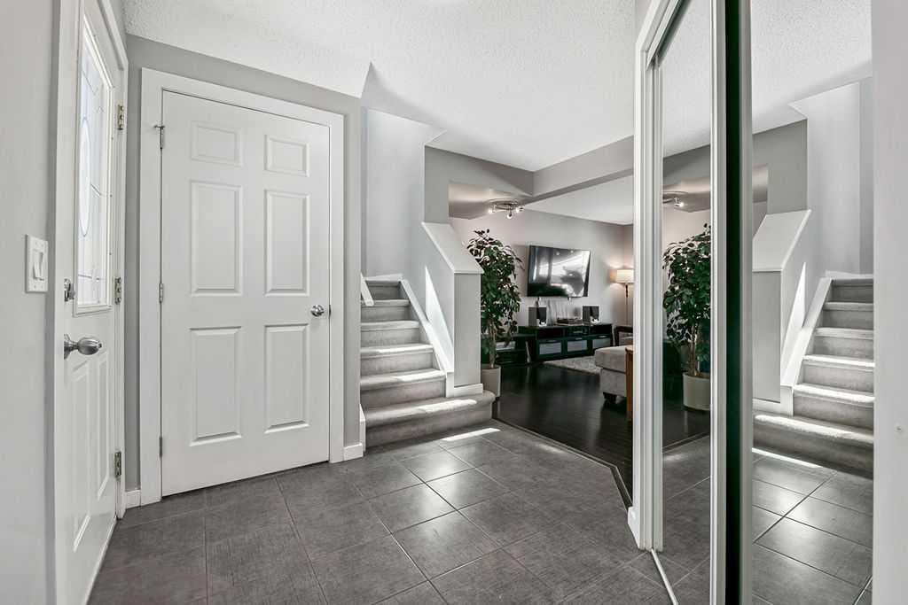 113 Harvest Oak Rise NE — photo 5