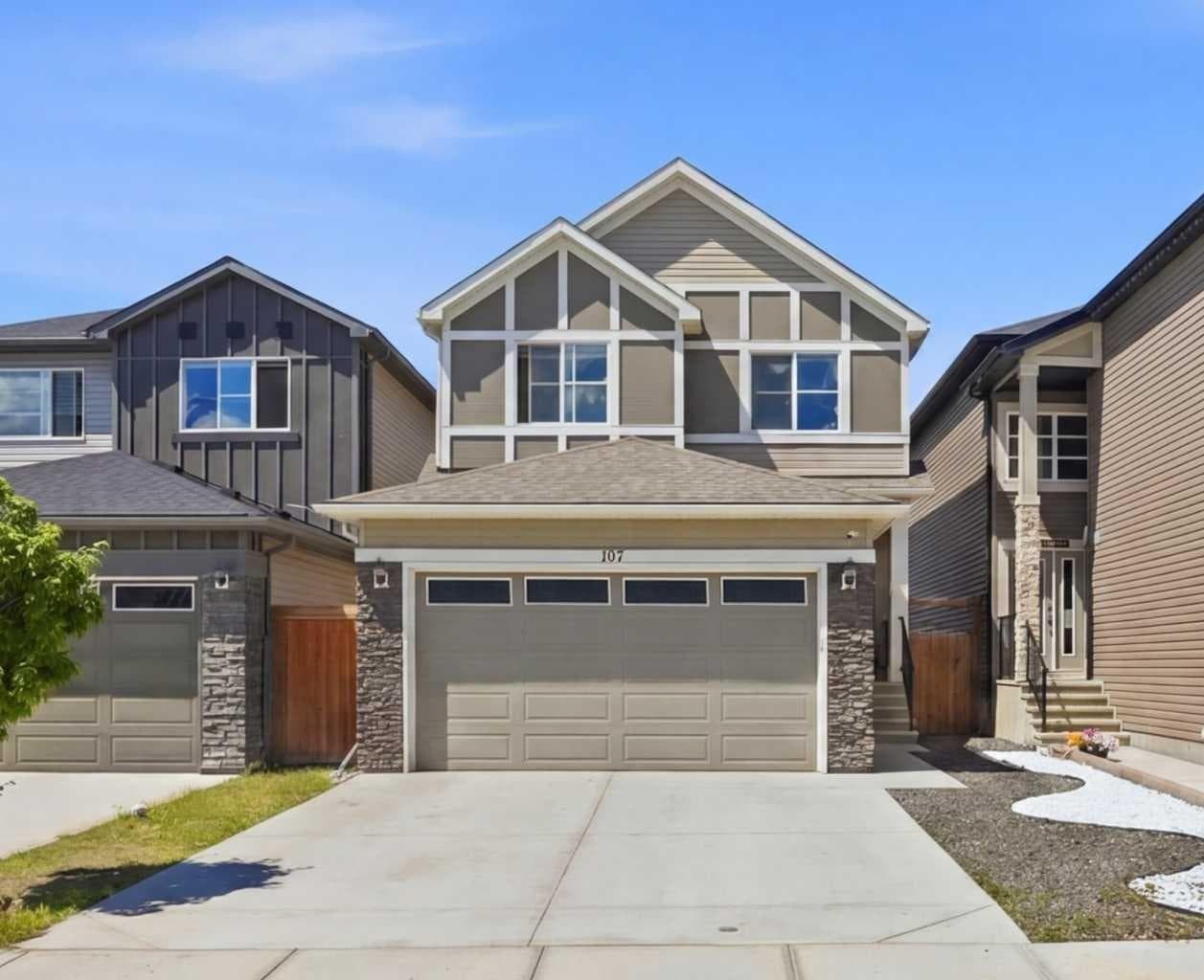 107 Savanna Way NE — photo 1