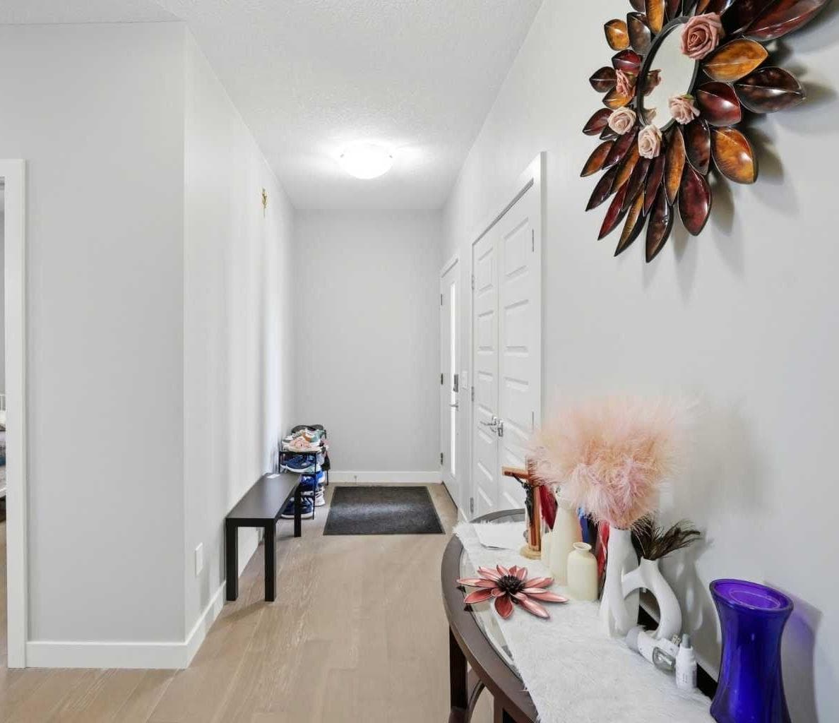 107 Savanna Way NE — photo 4