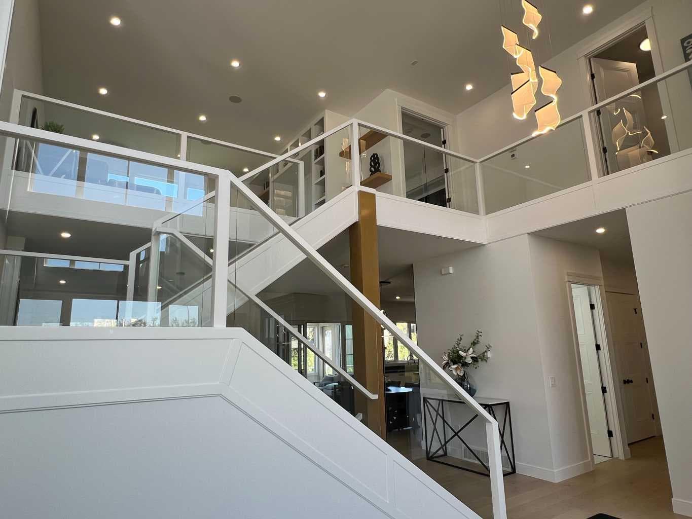 48 Rockcliff Terrace NW — photo 4
