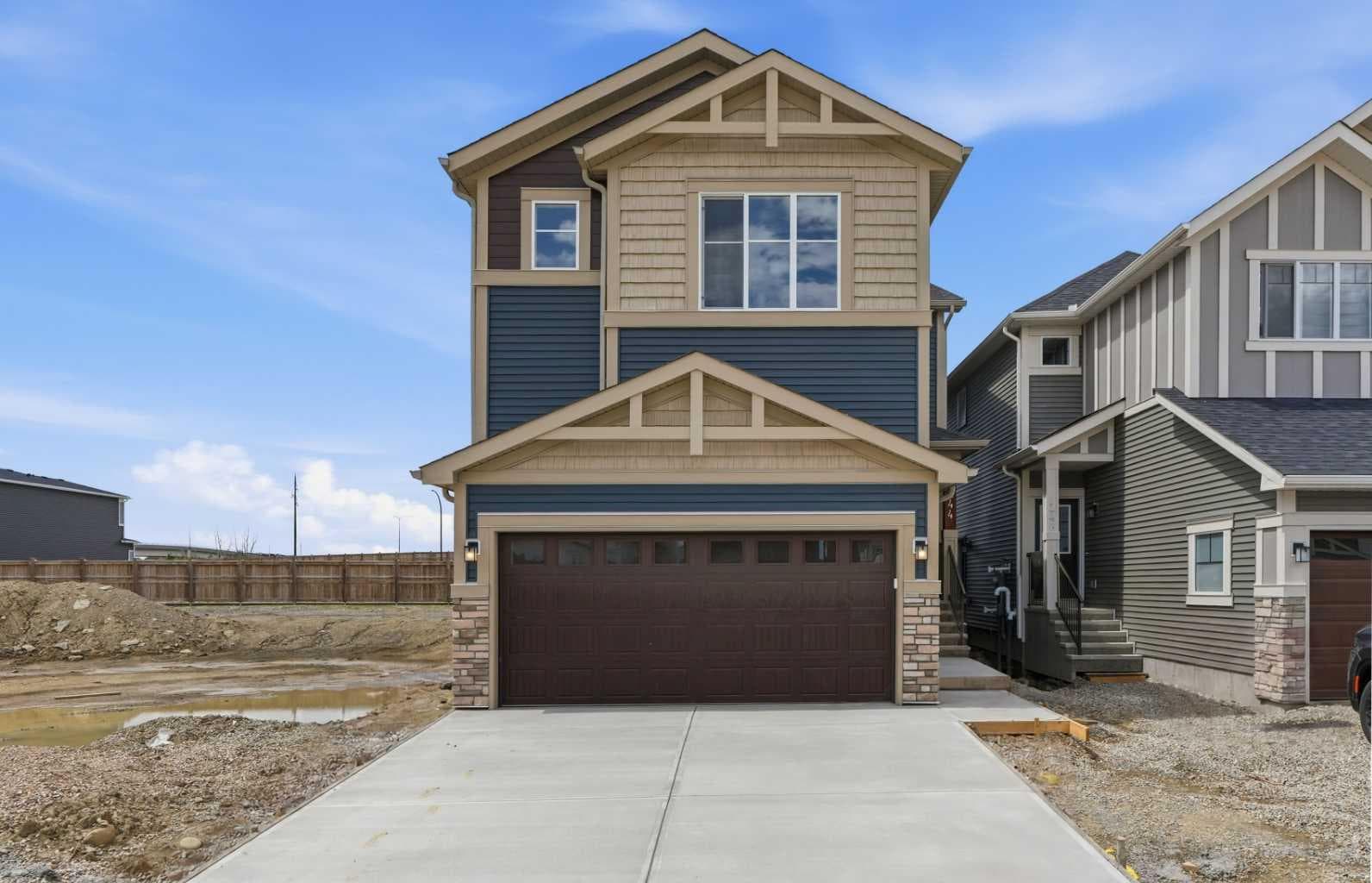 244 Homestead View NE — photo 1