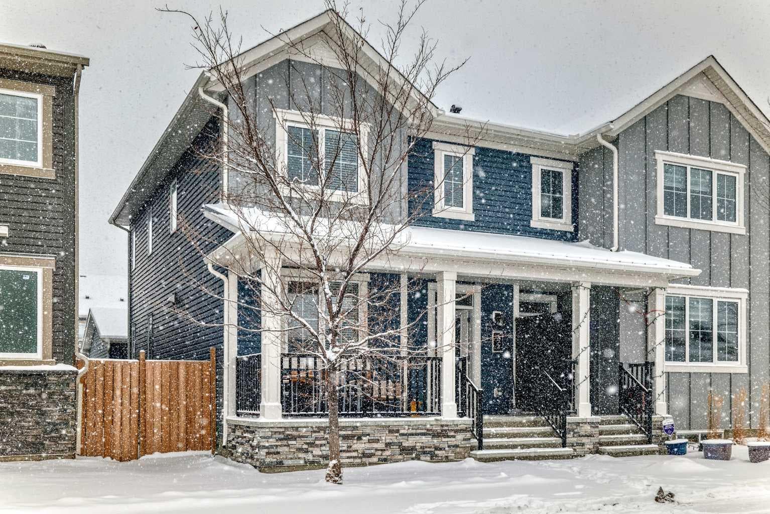 372 Carrington Way NW — photo 1