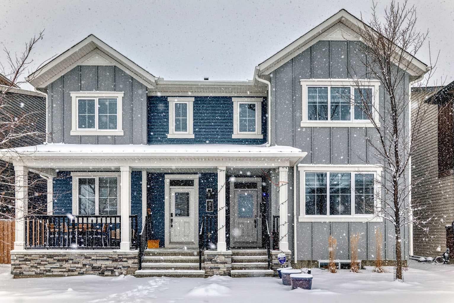372 Carrington Way NW — photo 2