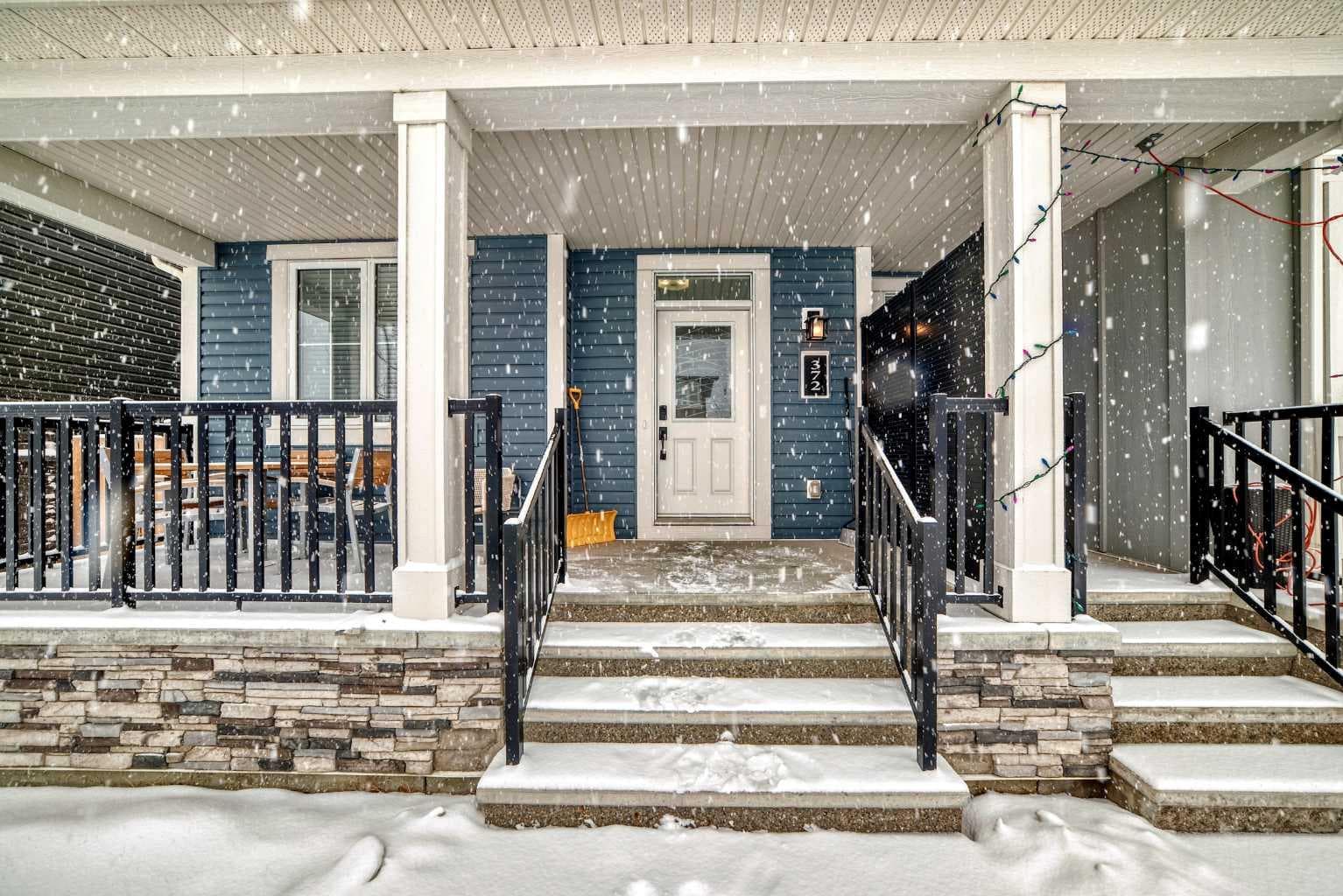 372 Carrington Way NW — photo 4