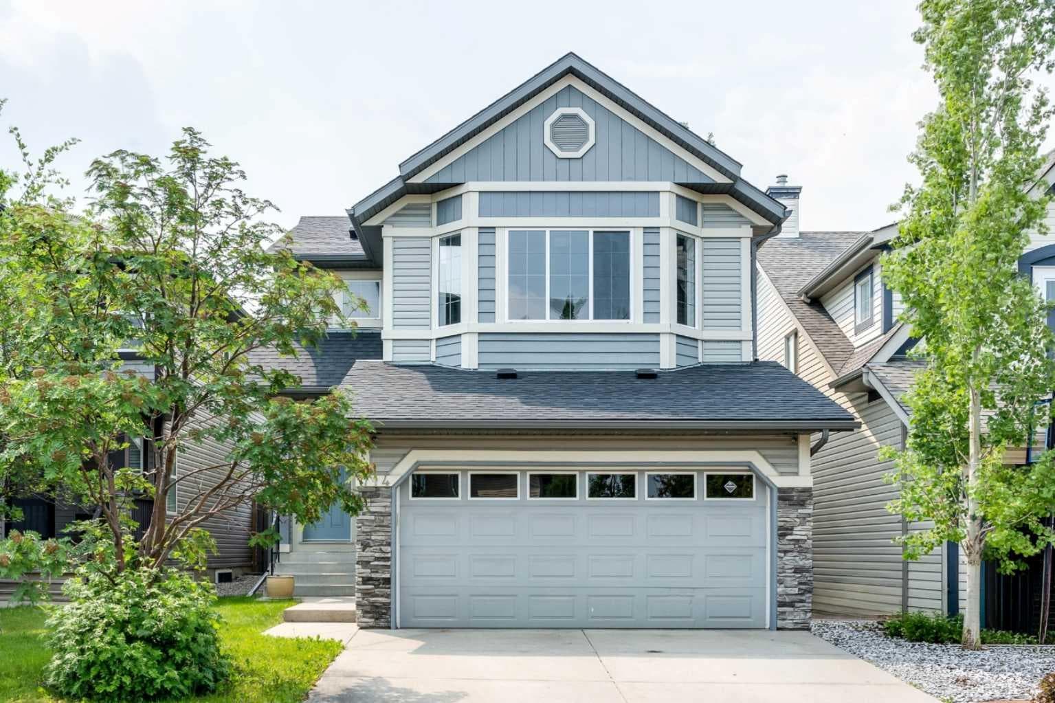 714 Auburn Bay Heights SE — photo 1