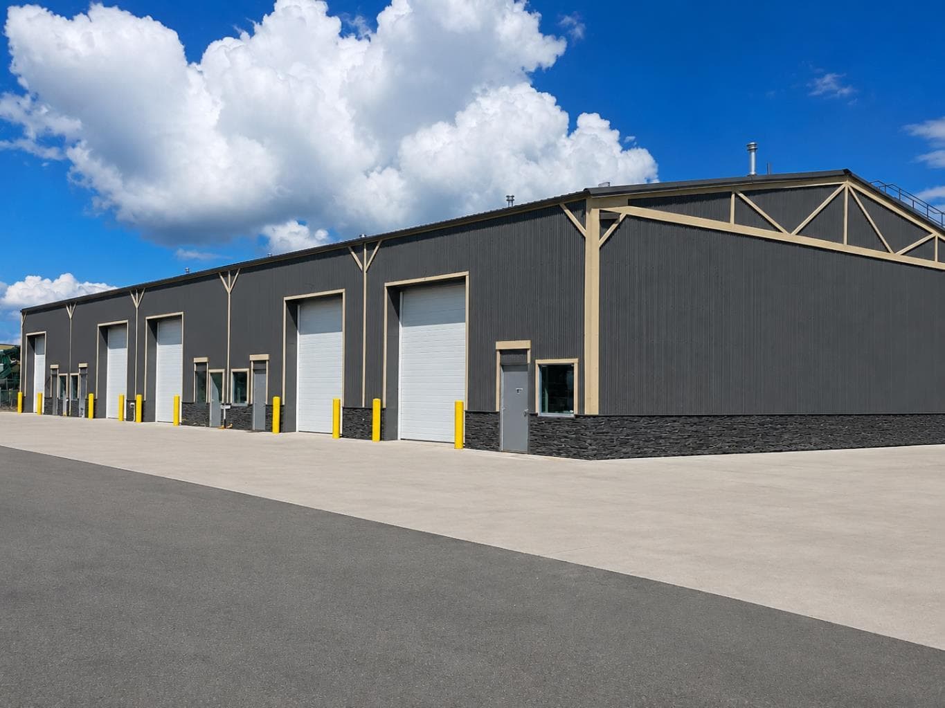 14 Griffin Industrial Point — photo 2