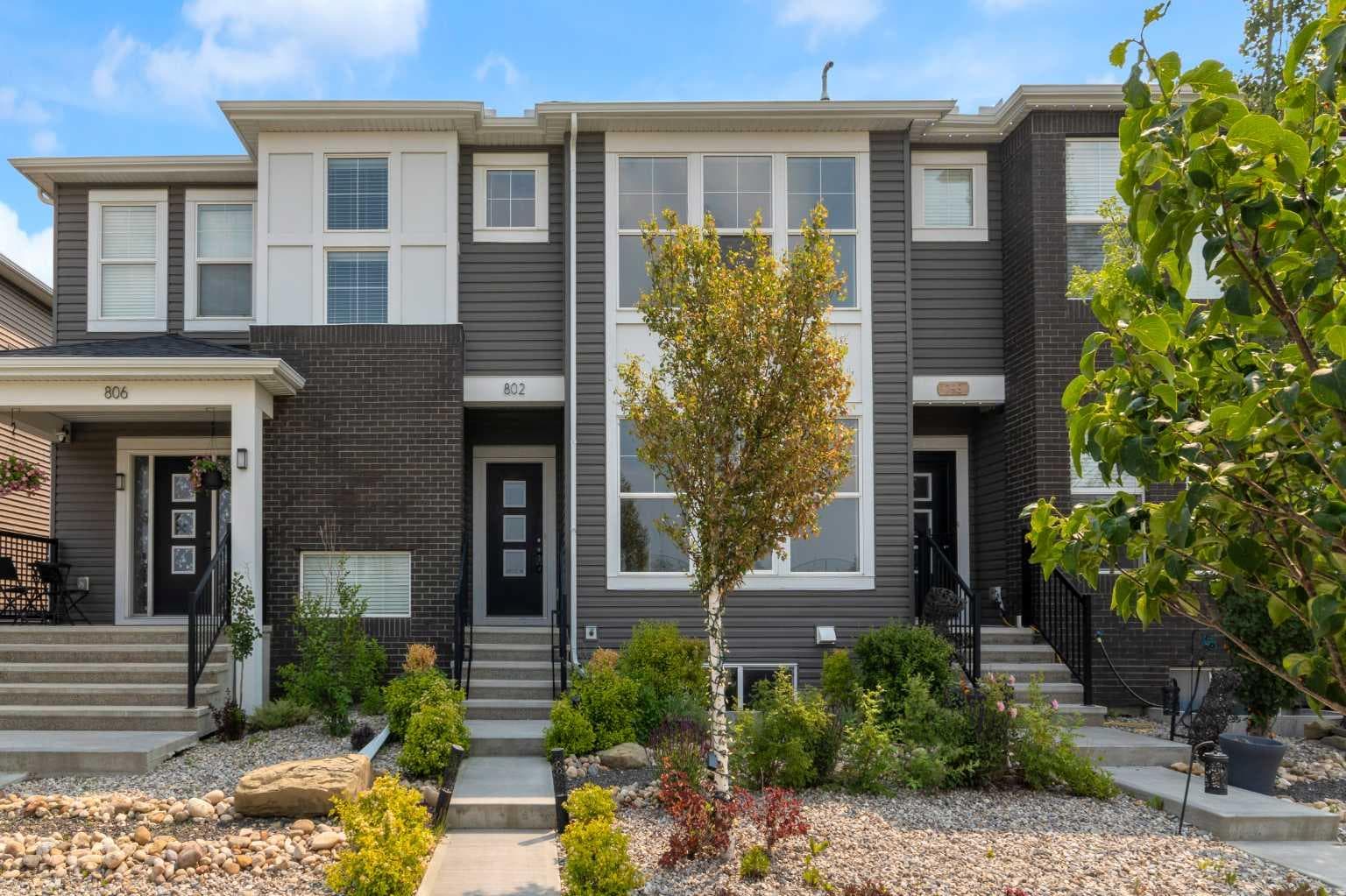 802 Cornerstone Boulevard NE — photo 2