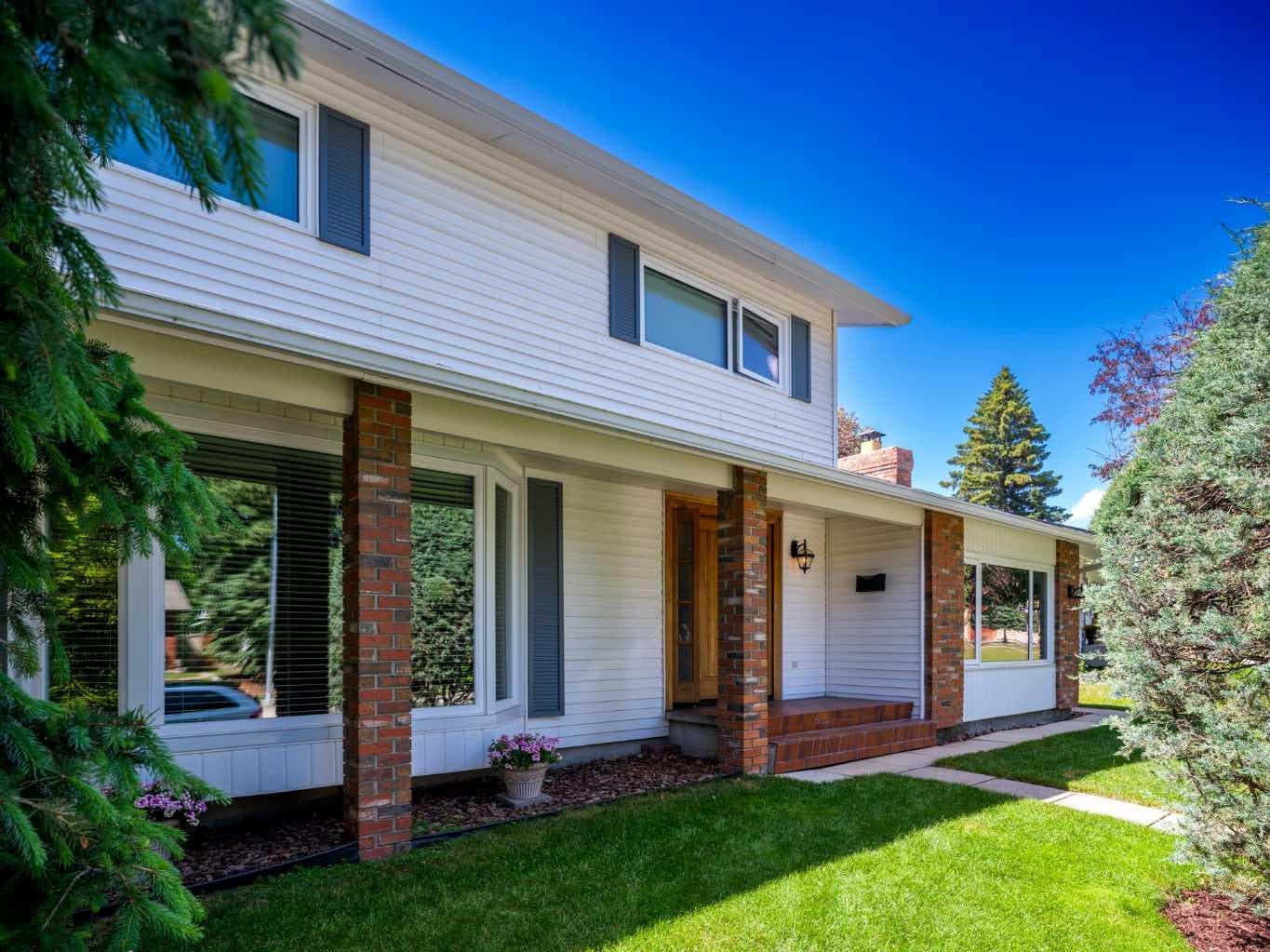 10723 Maplebend Drive SE — photo 1