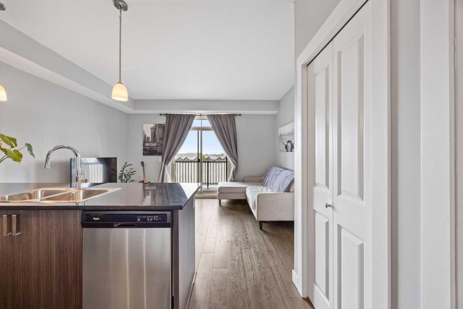 414, 117 Copperpond Common — photo 4