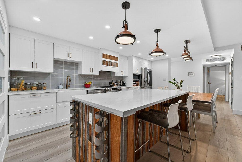 405, 1215 Cameron Avenue SW — photo 2