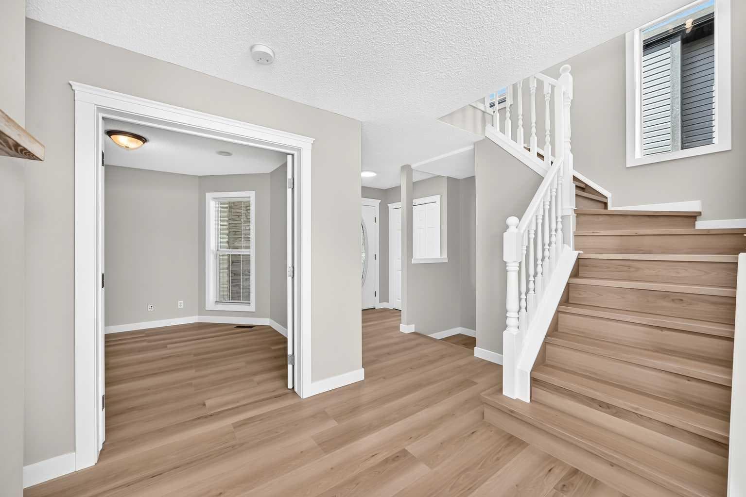 12915 Coventry Hills Way NE — photo 3