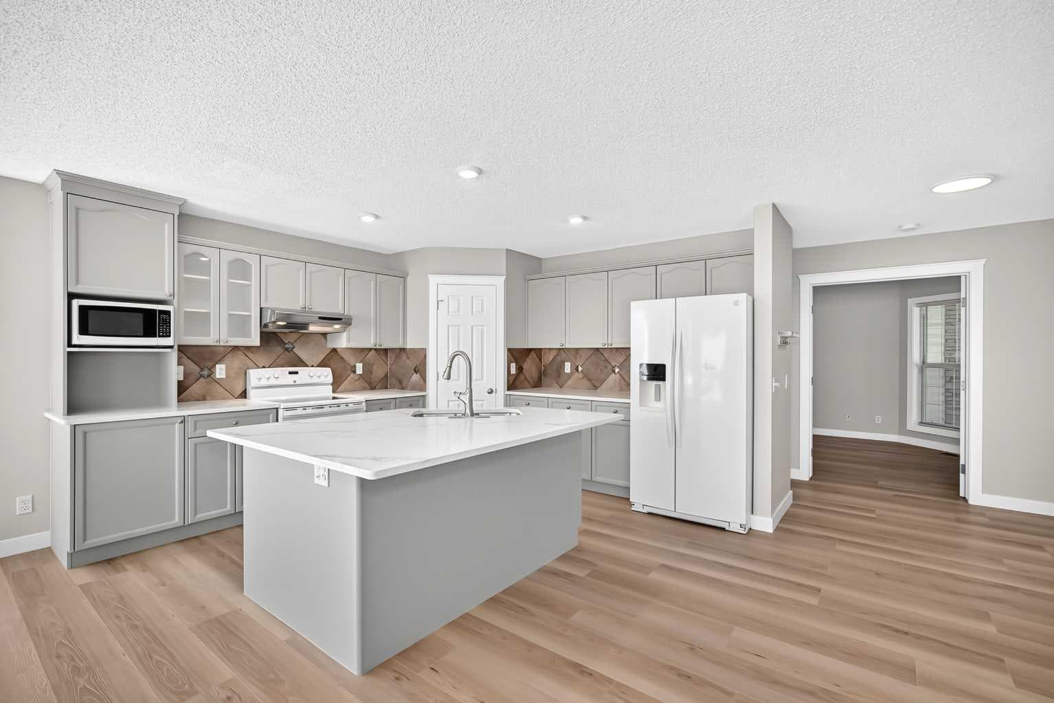 12915 Coventry Hills Way NE — photo 4