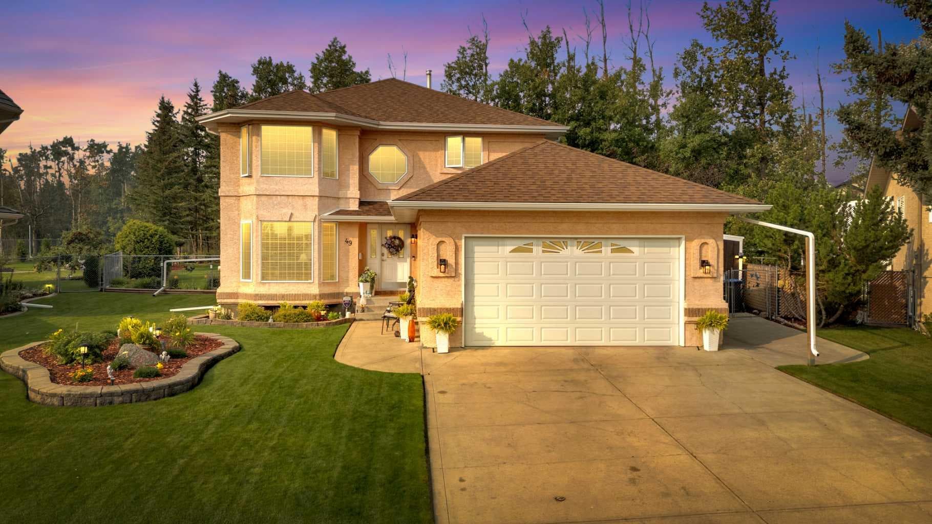 49 Willow Springs Crescent — photo 2