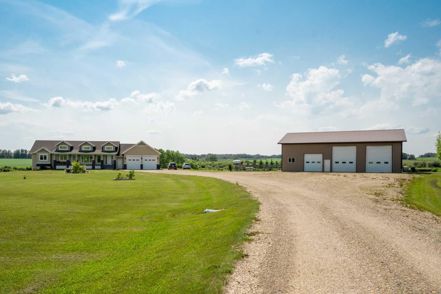 395048 Range Road 4-4 — photo 2
