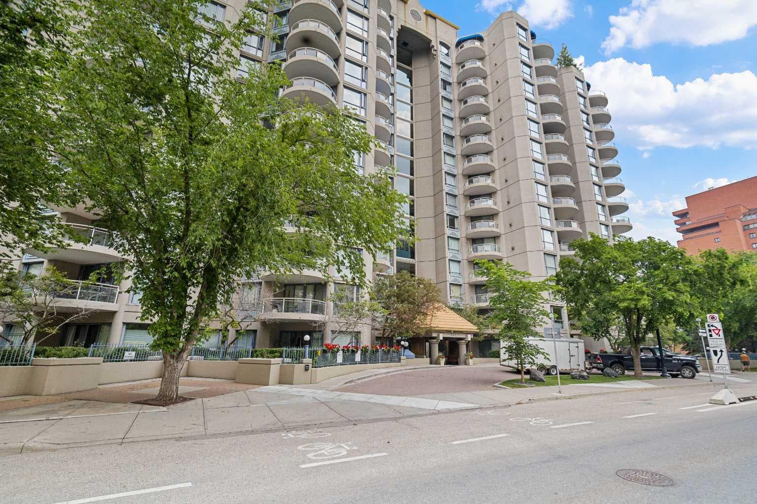1110, 804 3 Avenue SW — photo 3