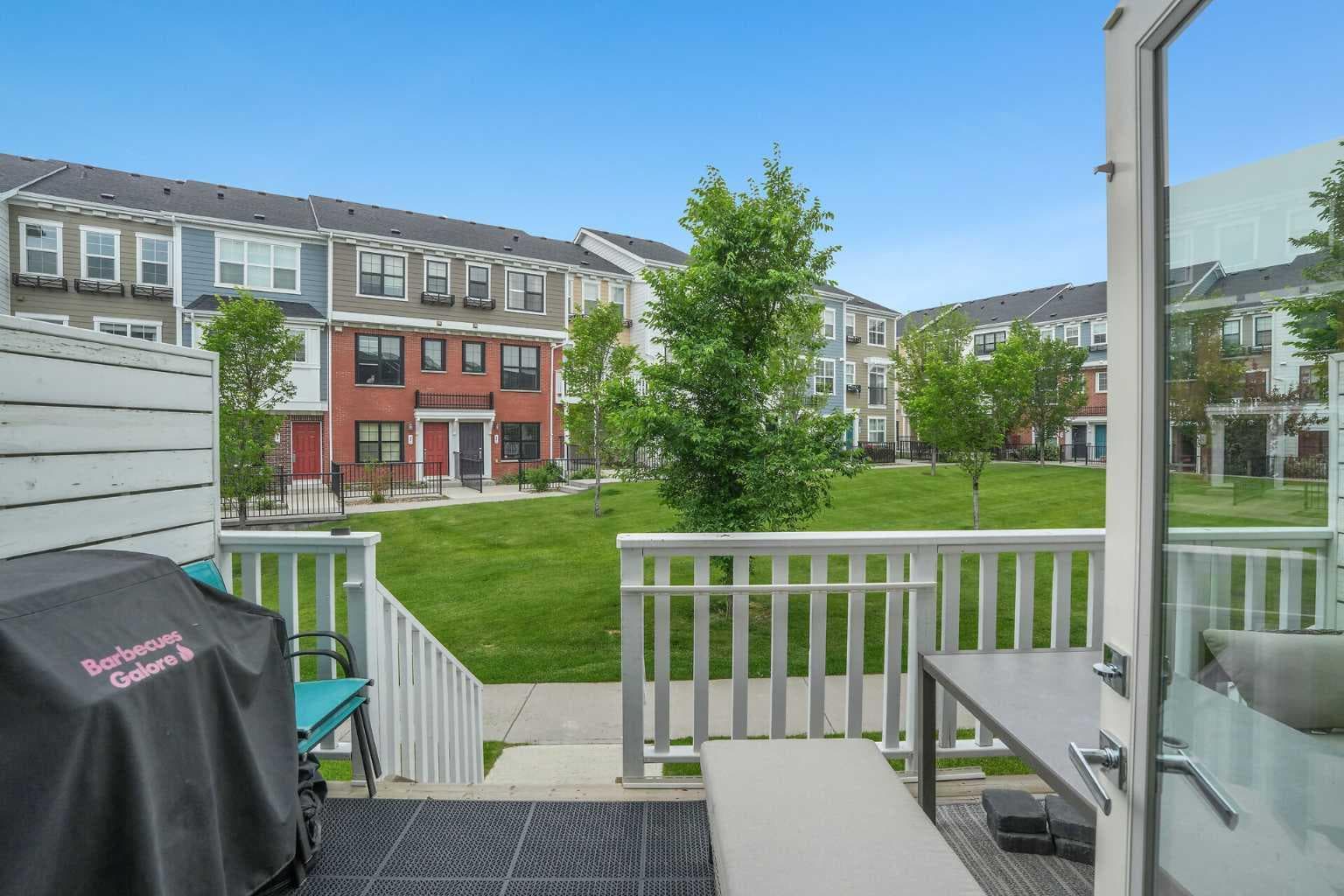 575 Sherwood Boulevard NW — photo 4