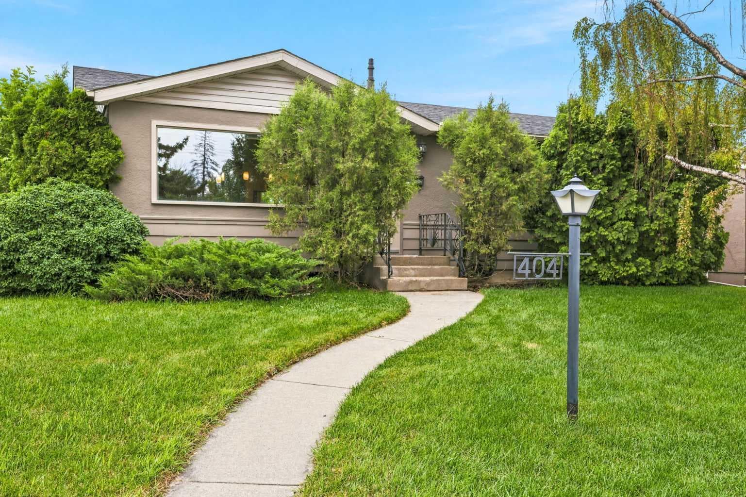 404 Arlington Drive SE — photo 1