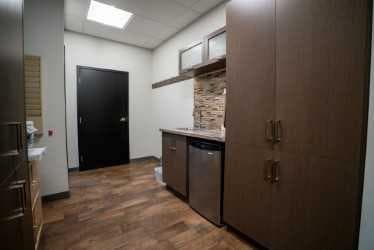 8, 240040 Frontier Place SE — photo 4