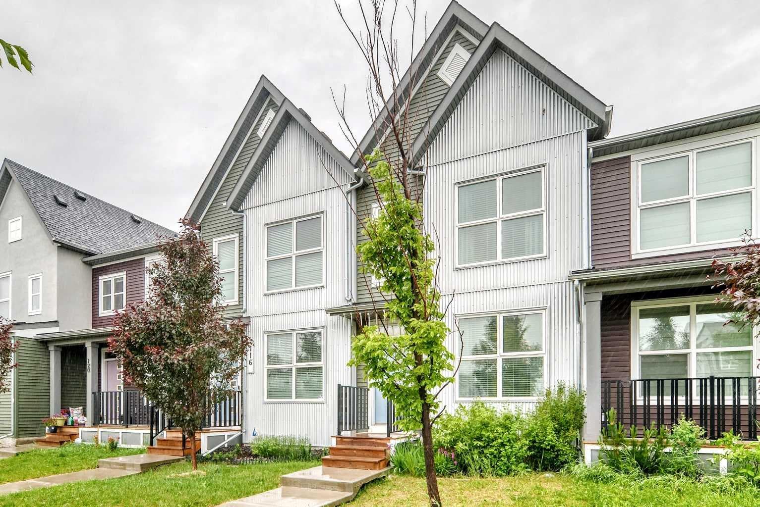 112 Carrington Boulevard NW — photo 3