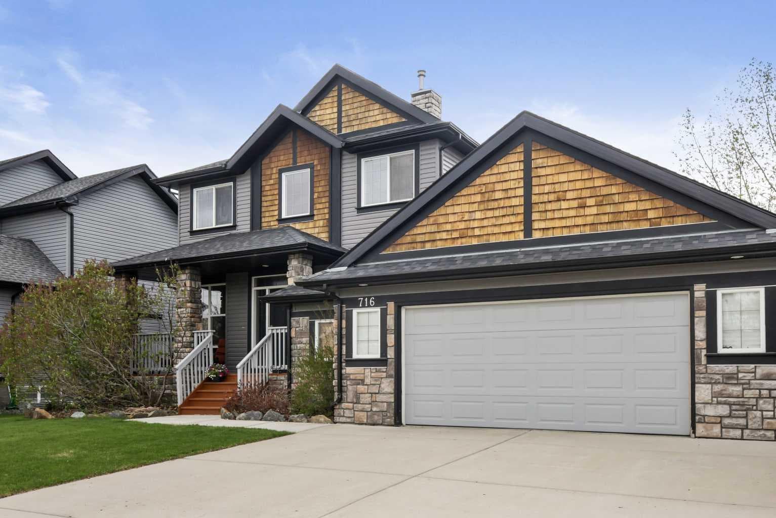 716 Boulder Creek Drive SE — photo 2