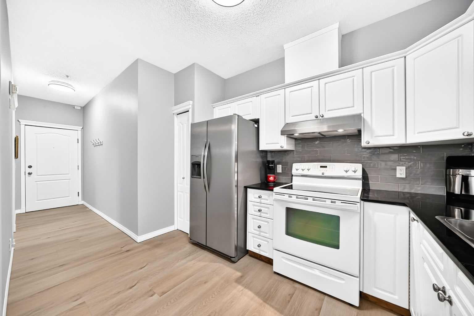 121, 333 Riverfront Avenue SE — photo 5