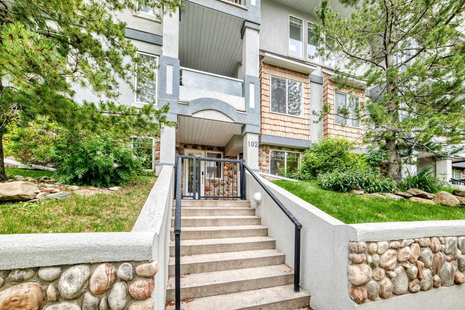 102, 2422 Erlton Street SW — photo 1