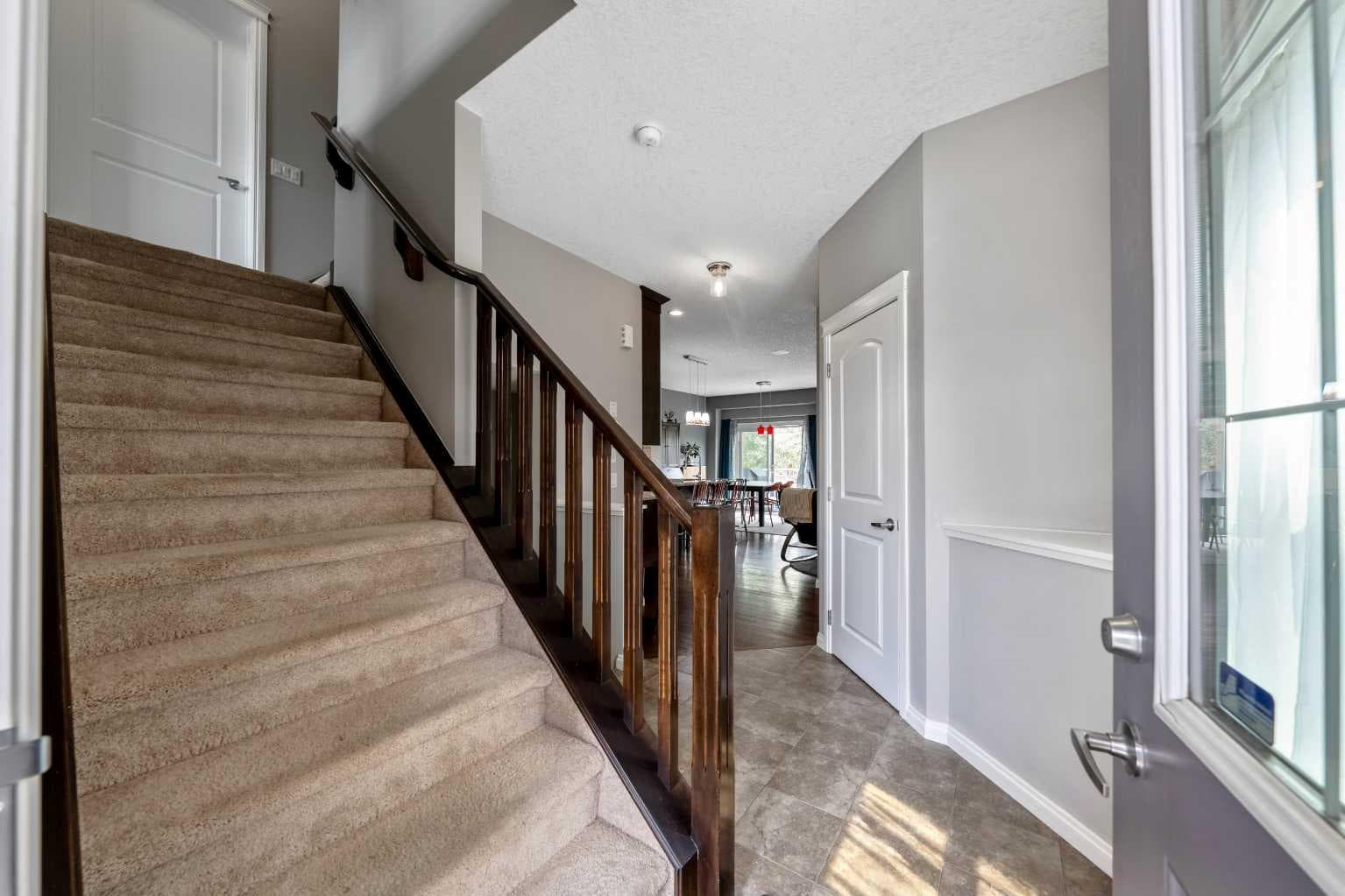 64 Sunrise Terrace — photo 3